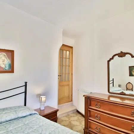 Mamaamelia * レヴァント